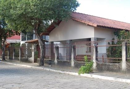 CASA EM SANTA CRUZ
